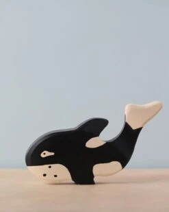 Holztiger Orca Whale