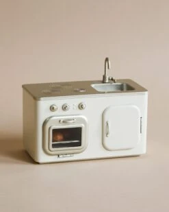 Maileg Mini Kitchen