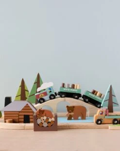 Tender Leaf Toys Wild Pines Train Set