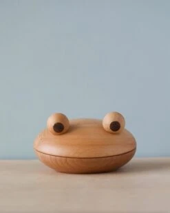 Spring Copenhagen The Frog Bowl (ships In Approximately One Week)