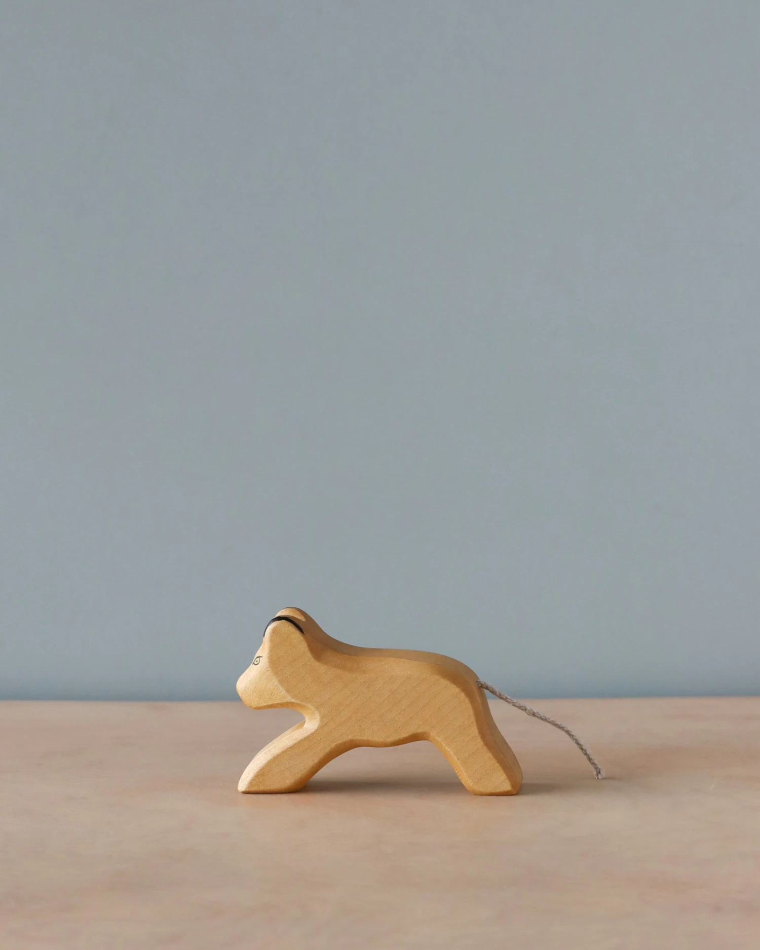 Handmade Holzwald Lion Cub 2 Handmade Holzwald Lion Cub - Image 2