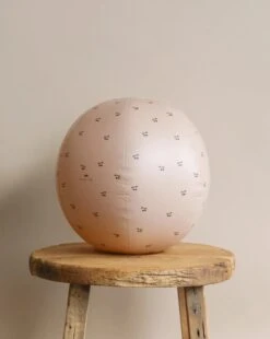 Konges Sløjd Inflatable Beach Ball - Blush Cherry