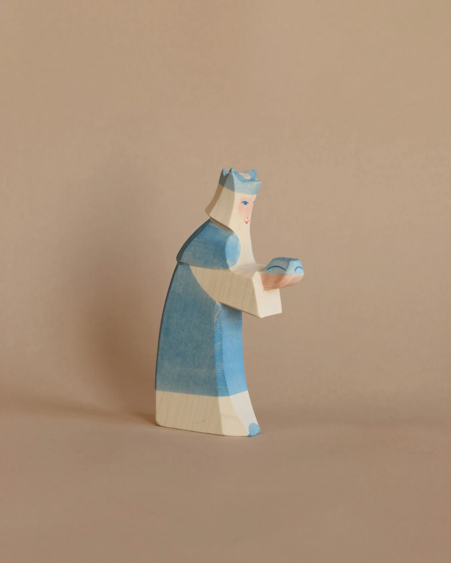 Ostheimer Blue King With Crown 1 Ostheimer Blue King With Crown