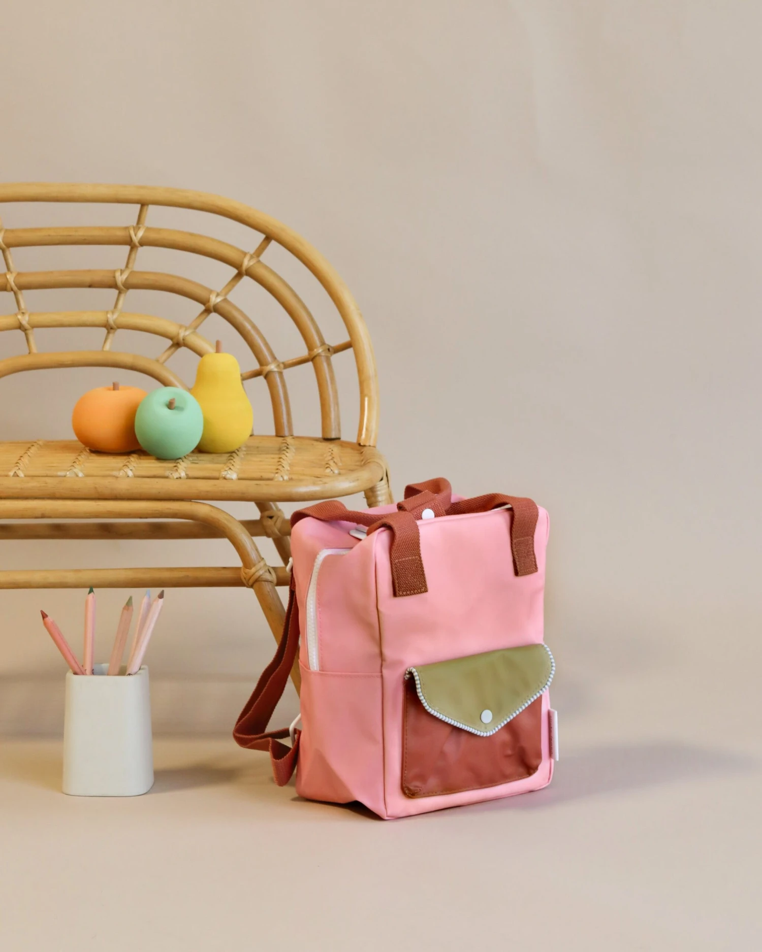 Sticky Lemon Backpack Small | Envelope Collection | Suzy Blush 1 Sticky Lemon Backpack Small | Envelope Collection | Suzy Blush