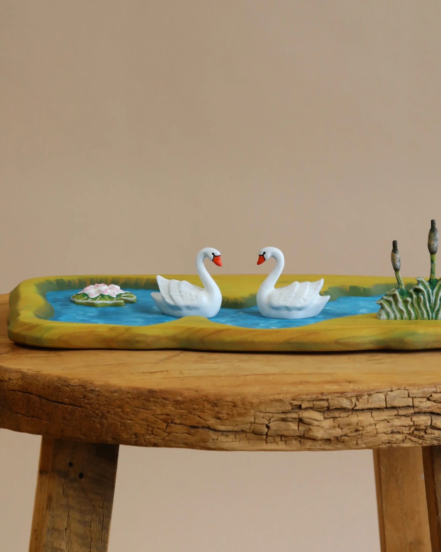 Noelino Wooden Swan Lake 3 Noelino Wooden Swan Lake - Image 3