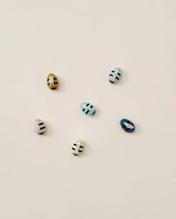 Plan Toys Beehive Sorting Set -Kids Toys Store 49F2B684 05D5 4C51 8D16 77B5DFEB5767