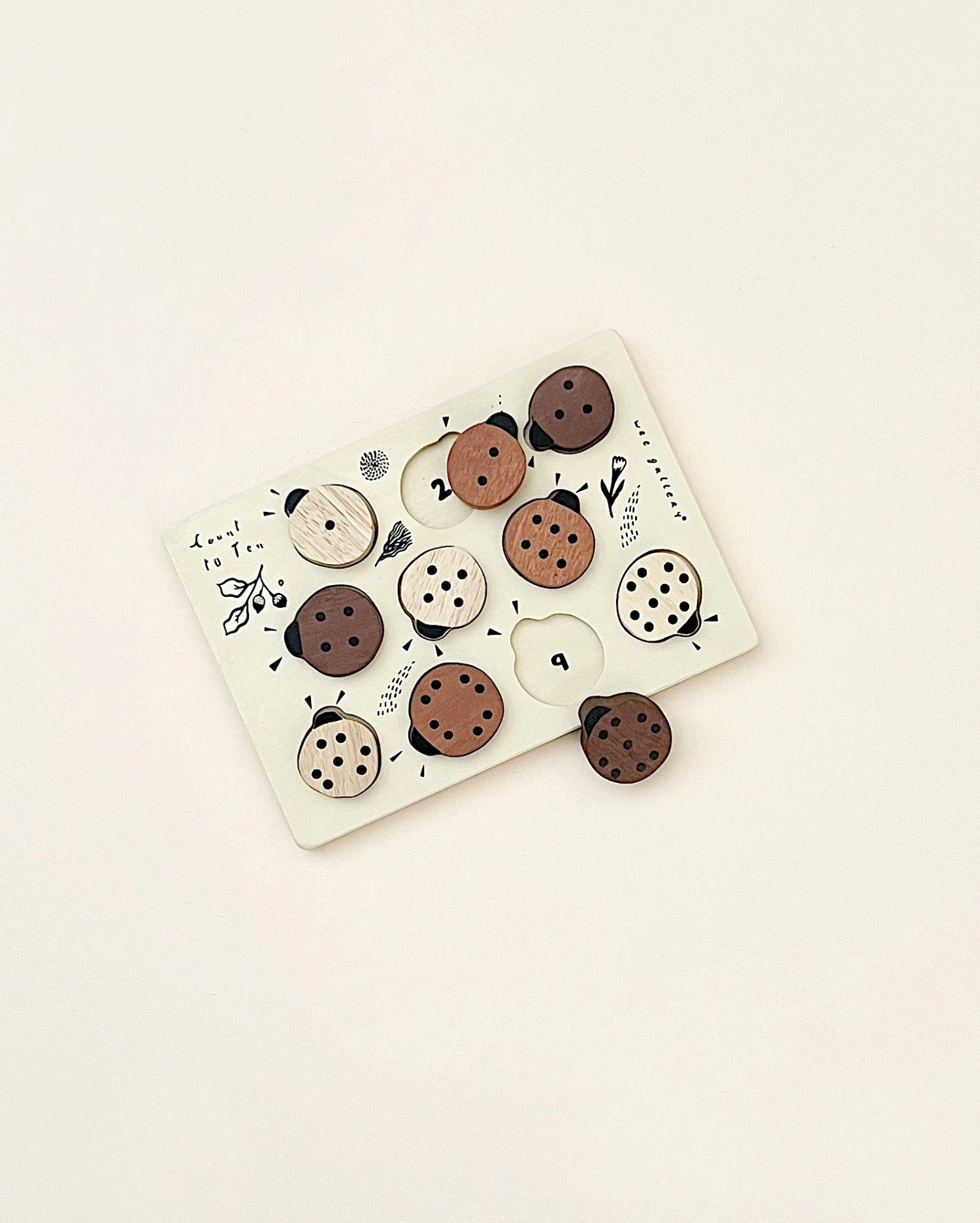 Wooden Tray Puzzle - Count To 10 Ladybugs 2 Wooden Tray Puzzle - Count To 10 Ladybugs - Image 2