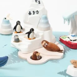 Wooden Antartica Music Box -Kids Toys Store Antartica2