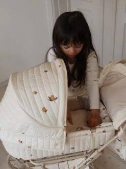 Konges Sløjd Doll Pram - Lemon -Kids Toys Store DOLL PRAM Doll toys KS3564 LEMON 2 f8eb2ecc ac1c 4d65 9661 092091e3e548 jpg