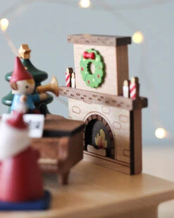 Pre-order: Santa's Christmas Concert Music Box (ships Early November) -Kids Toys Store IMG 3194