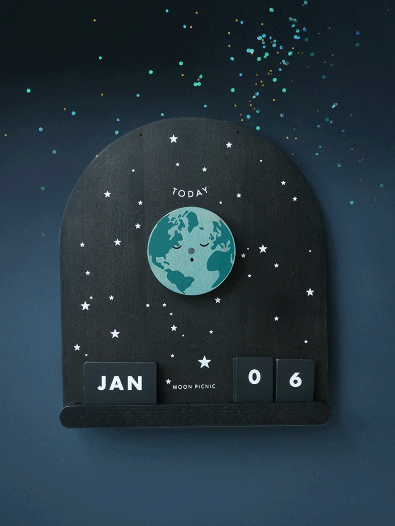 Me & The Moon – Moon Phase Calendar 1 Me & The Moon – Moon Phase Calendar