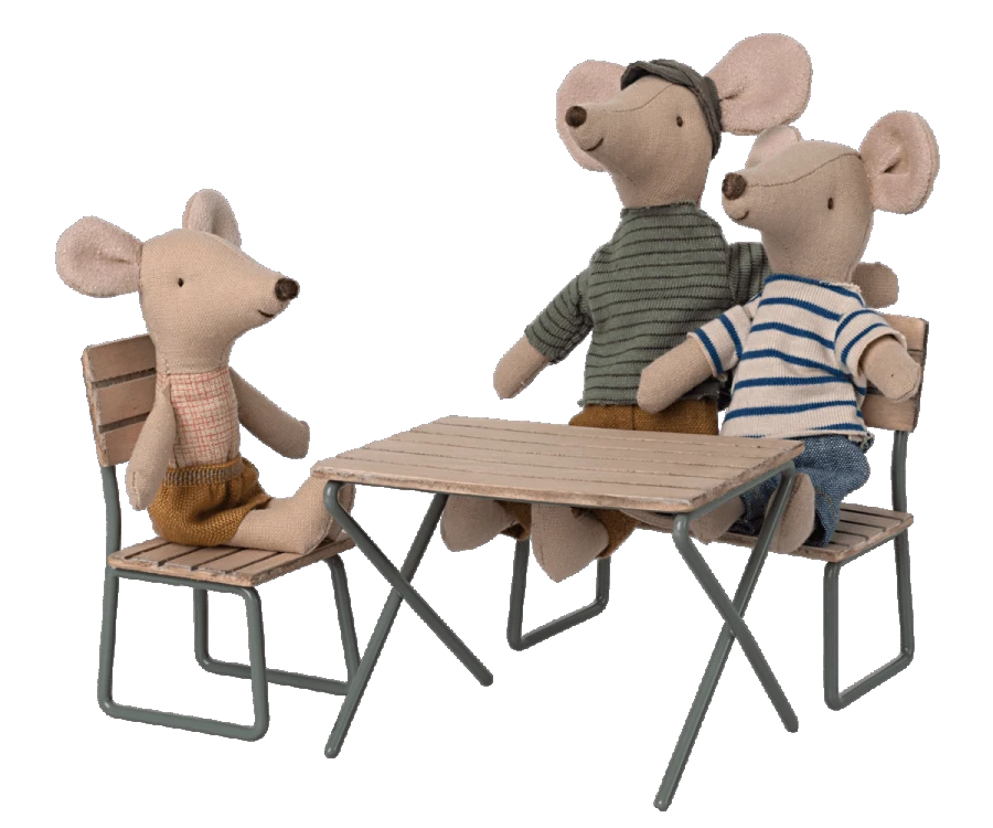 Maileg | Garden Table Set 3 Maileg | Garden Table Set - Image 3